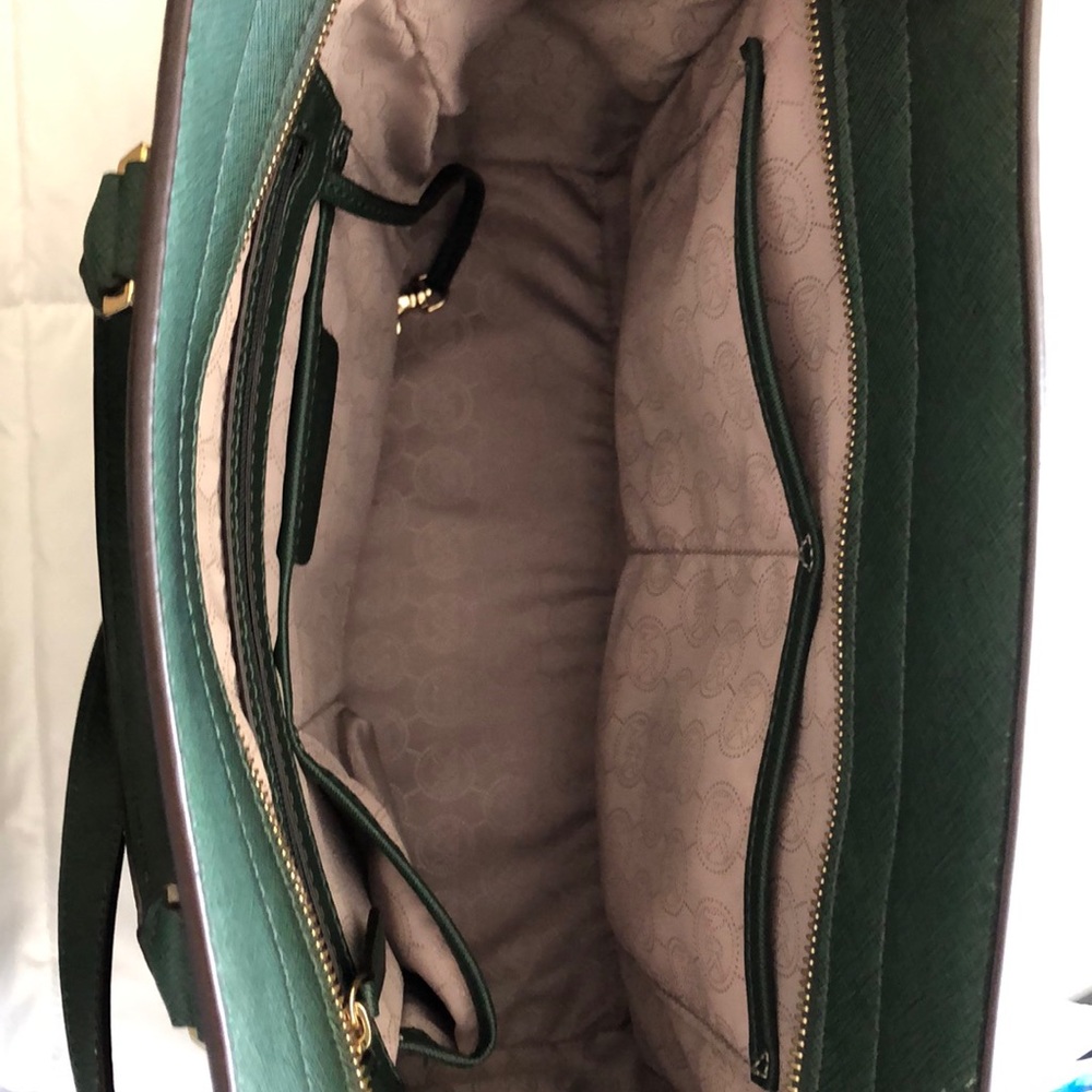 Michael kors bag - Picture 8 of 8